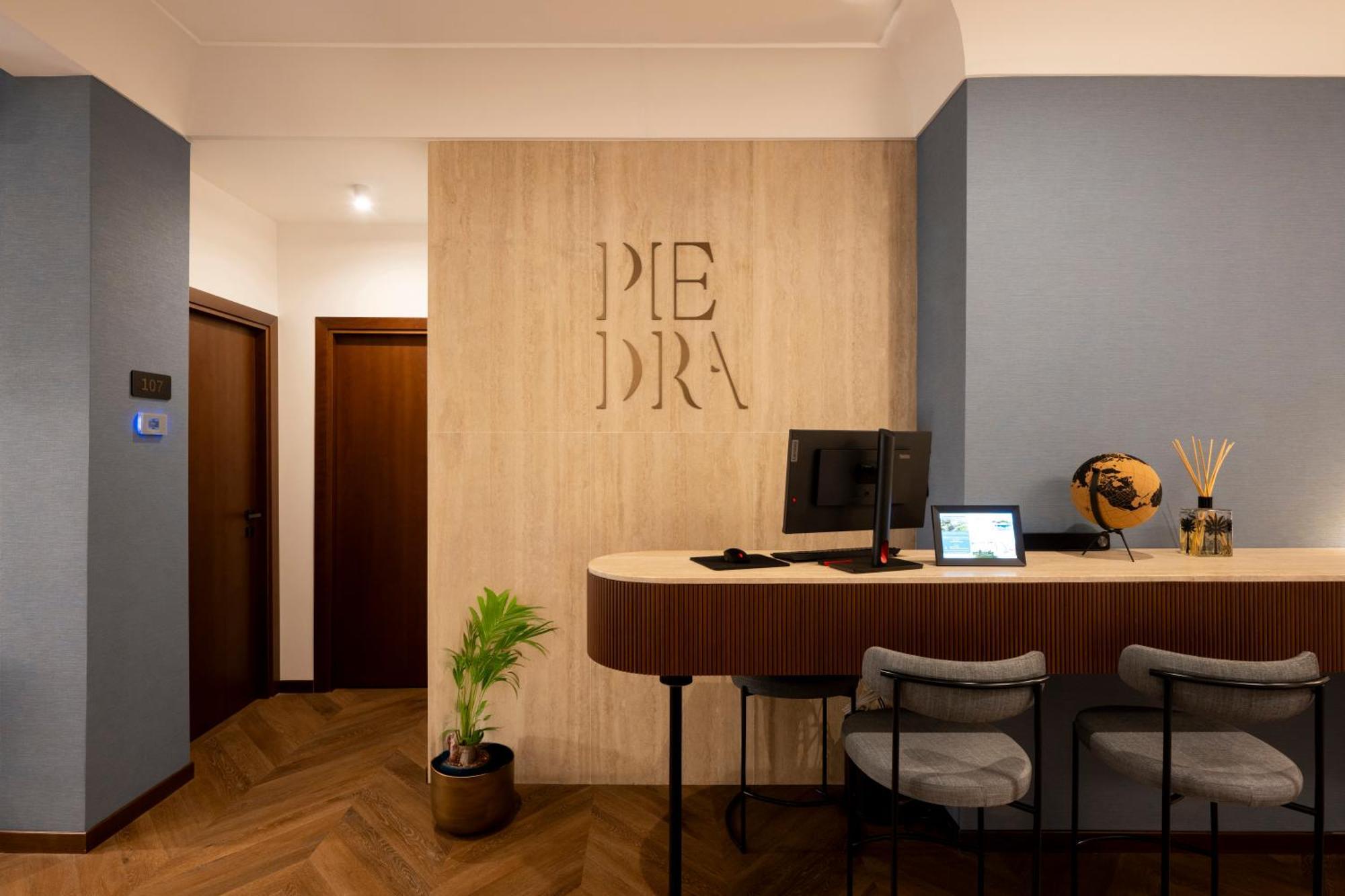 Boutique Hotel Piedra Rome City Centre Zewnętrze zdjęcie